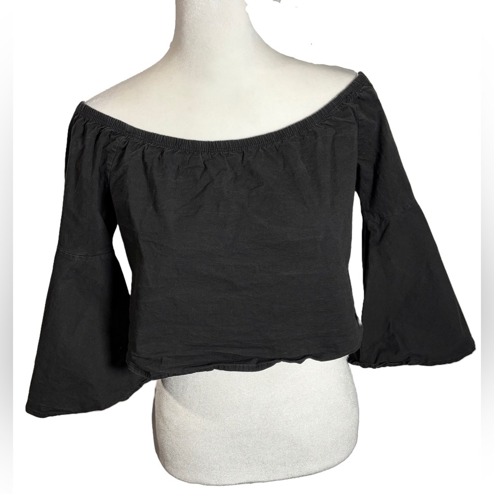 Blue S L Black Bell Sleeve Crop Top